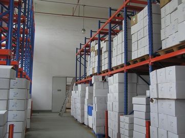 palet raf sistemlerinde çift taraflı dirsek Sürücü braket ışını ile görev ışık